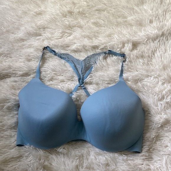 VICTORIA’S SECRET Incredible Lined  Perfect Coverage Bra - Picture 1 of 8
